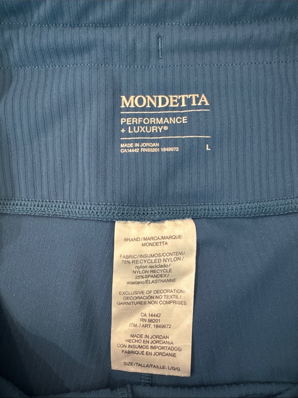 Mondetta Ribbed High-Rise 7” Bike Shorts in Teal. Size Large. - Picture 2 of 5